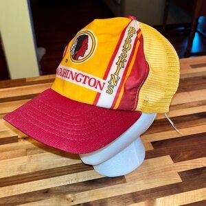 Vintage 80’s NFL Washington Redskins SnapBack mesh hat